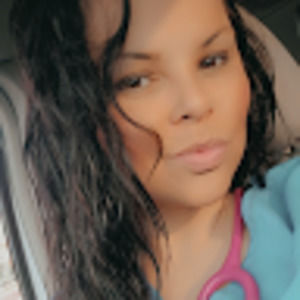 Meet your Posher, Desiree
